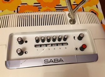 SABA pro FP 31 electronic Bedienfeld und Tragegriff